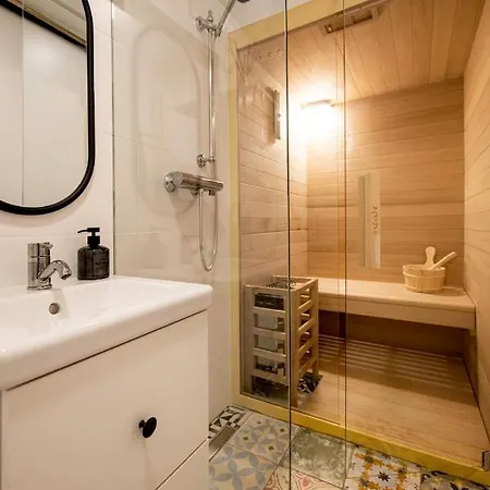 Lunela Estate With Sauna Casa de Férias Cerklje na Gorenjskem