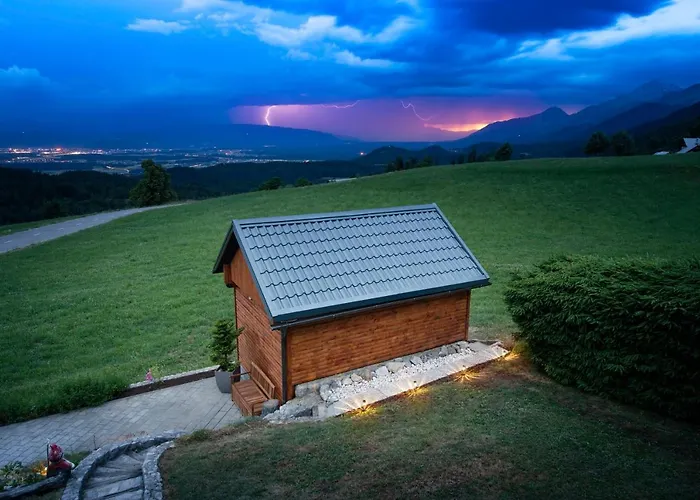 Lunela Estate With Sauna Vakantiehuis *